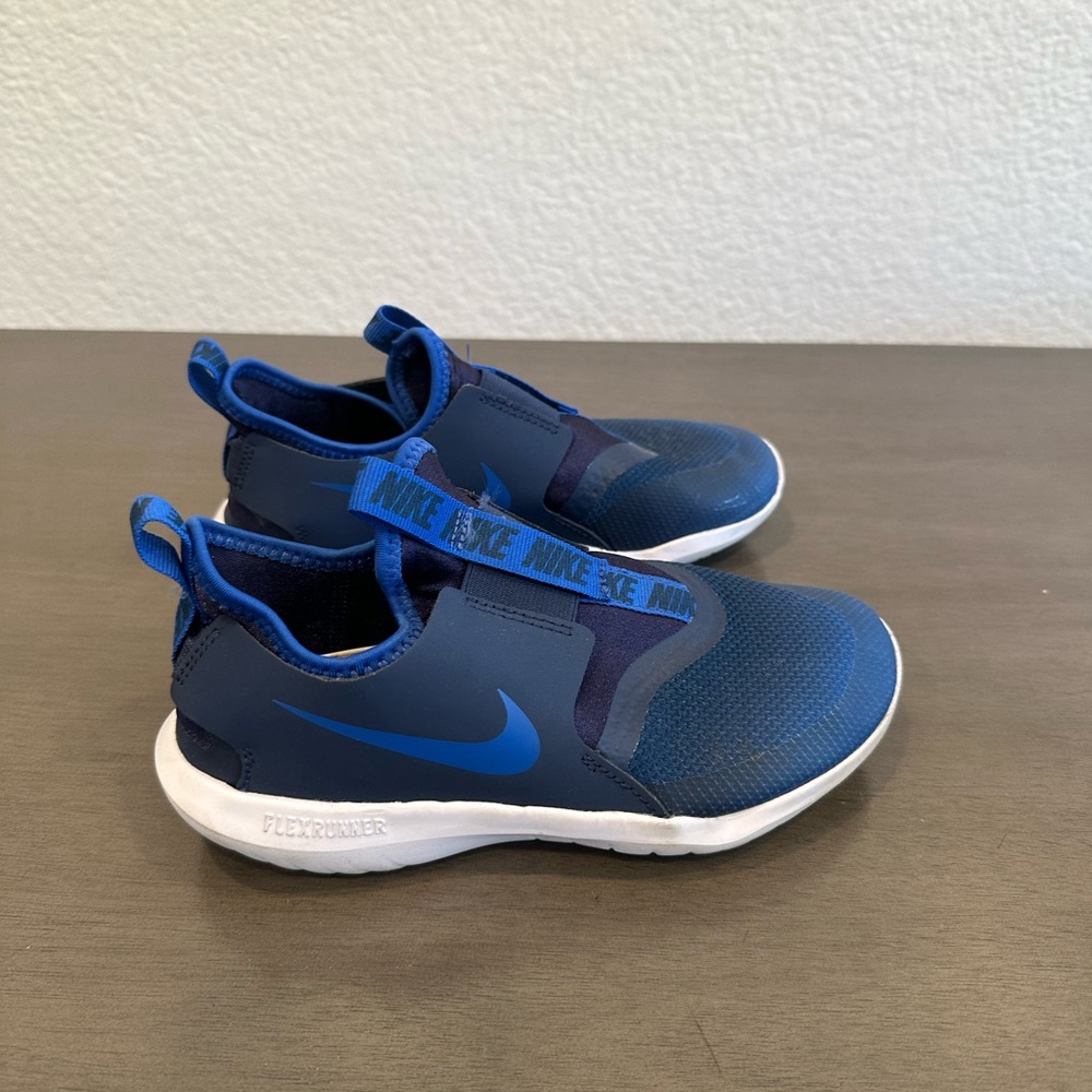 Kids Nike flex runner